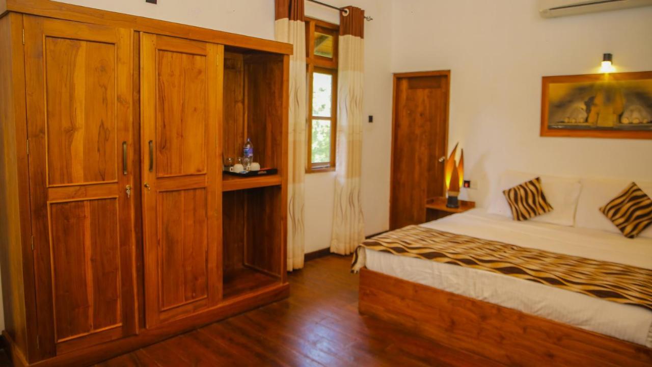 Silver Crown Nature Resort Kombichankulama Εξωτερικό φωτογραφία